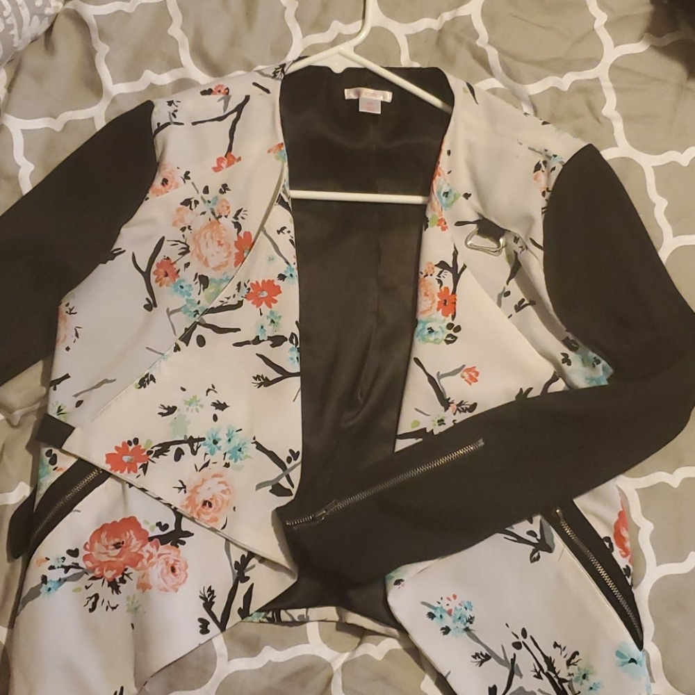 Cropped Floral, Edgy Jacket